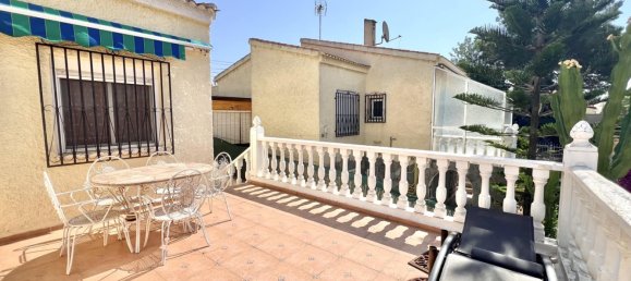 4 bedrooms House in La Marina, Spain No. 174658 18