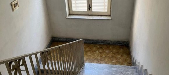 8 bedrooms House in San Cipriano d'Aversa, Italy No. 325700 9