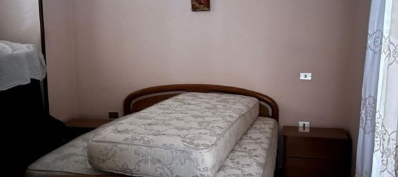 8 bedrooms House in San Cipriano d'Aversa, Italy No. 325700 20