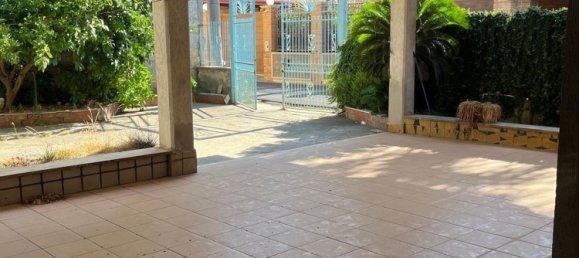 8 bedrooms House in San Cipriano d'Aversa, Italy No. 325700 7