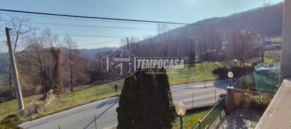 2 bedrooms House in Lessolo, Italy No. 76130 4