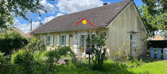 3 bedrooms House in Meru, France No. 59608 8