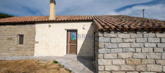 265m² Commercial property in Sant'Antonio di Gallura, Italy No. 326955 6