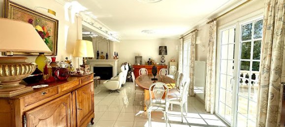 3 Schlafzimmer Haus in Saint-Roch, France, Nr. 330490 9