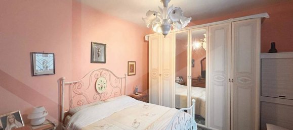 Casa de 3 habitaciónes en Bitetto, Italy No. 23050 16