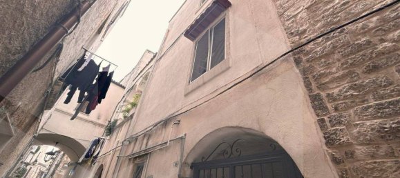 Casa de 3 habitaciónes en Bitetto, Italy No. 23050 30