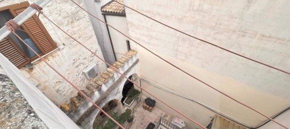 Casa de 3 habitaciónes en Bitetto, Italy No. 23050 8