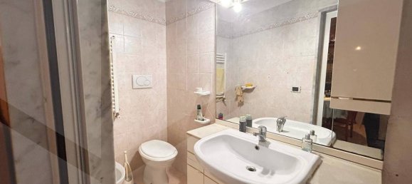 Casa de 3 habitaciónes en Bitetto, Italy No. 23050 18