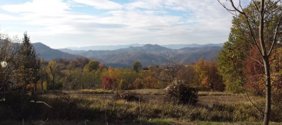 2 bedrooms House in Asti, Italy No. 107 4