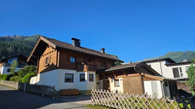 4 rooms House in Kaprun, Austria No. 208024