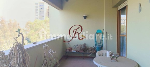 Квартира с 3 спальнями в Рим, Италия № 90056 17