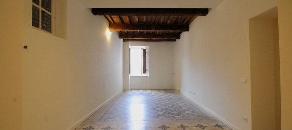 7-Zimmer Wohnung in Lucca, Italy, Nr. 293959 2