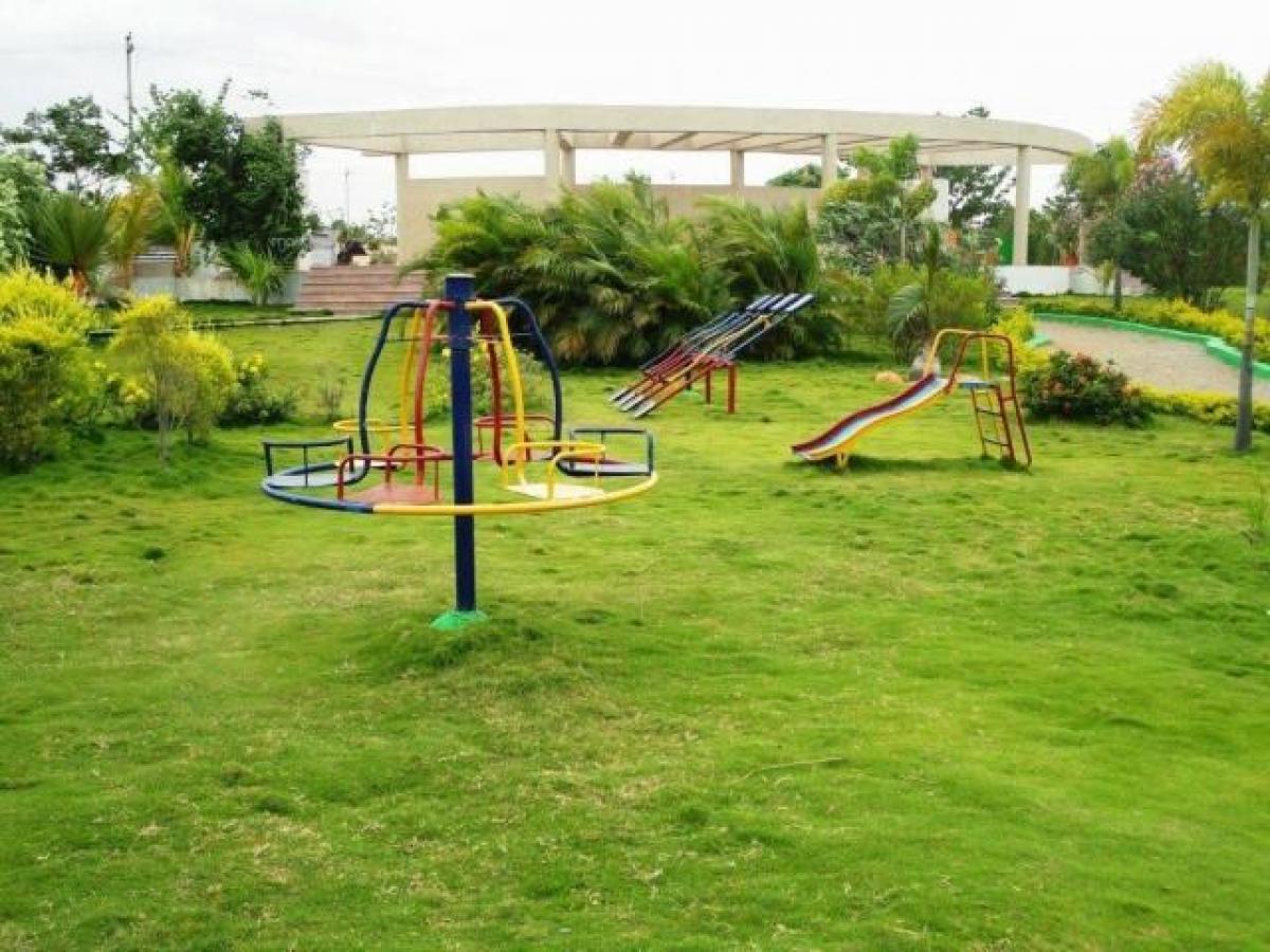  قطعة أرض في Visakhapatnam, India رقم 34130