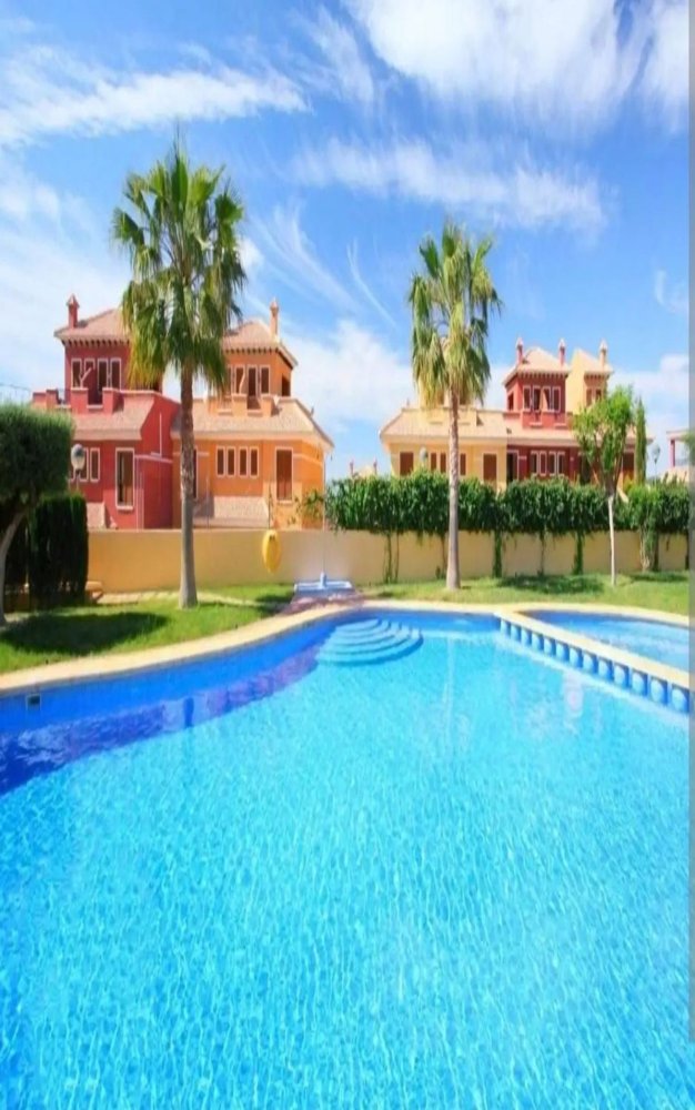 3 chambres Maison de ville à Alicante, Spain No. 150956