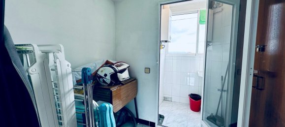 Apartamento de 4 dormitorios en Blanes, Spain No. 134266 25