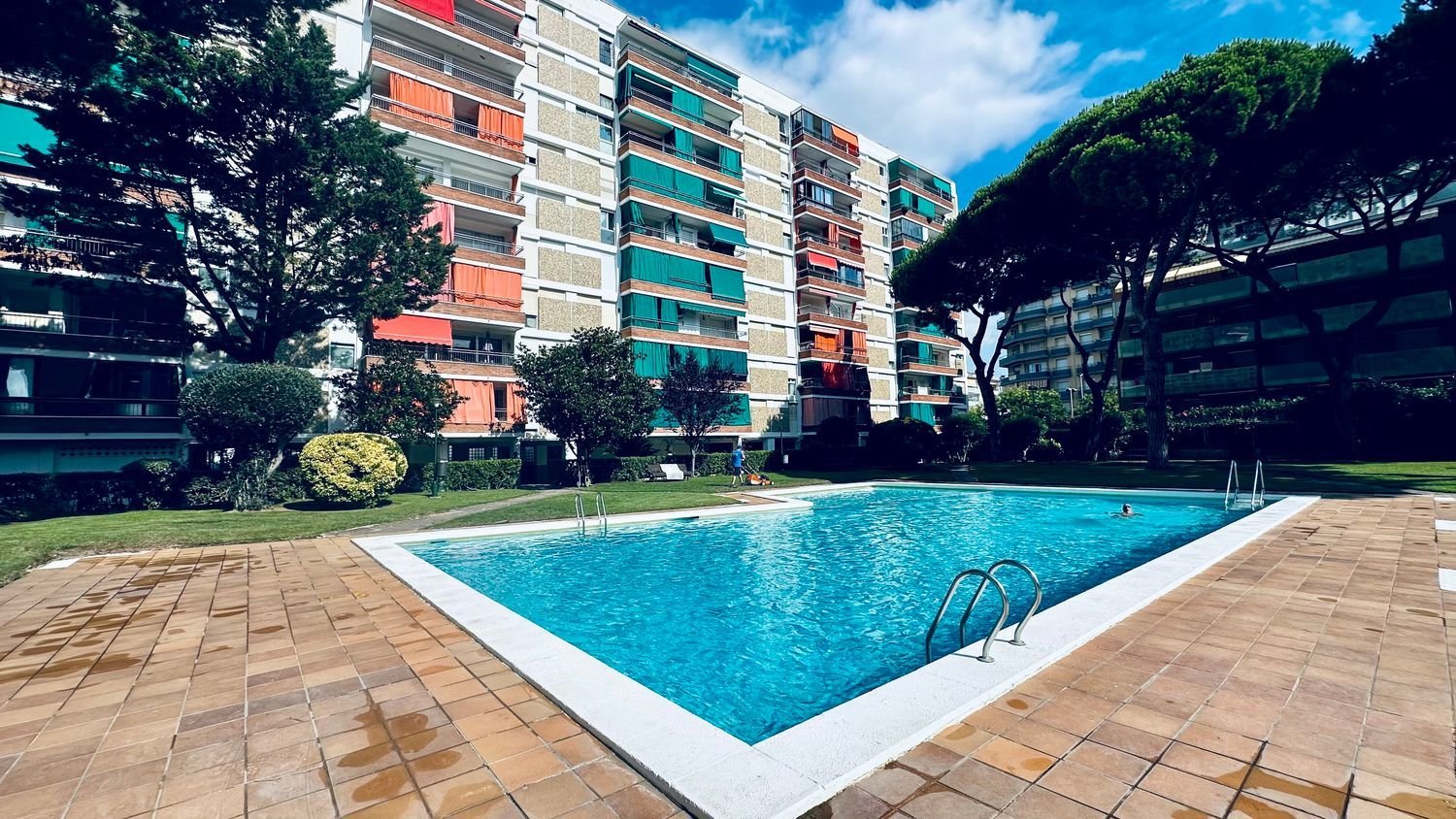 Apartamento de 4 dormitorios en Blanes, Spain No. 134266