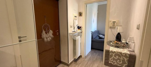 2 bedrooms Apartment in Aprilia, Italy No. 377885 4