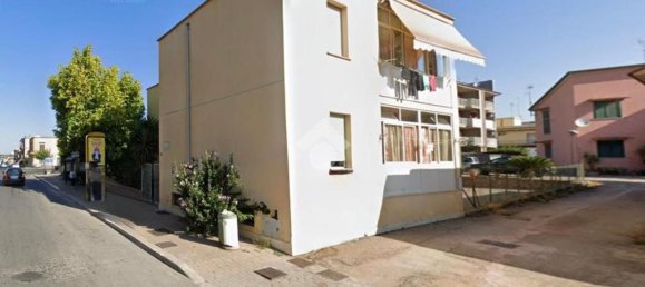 2 bedrooms Apartment in Aprilia, Italy No. 377885 2