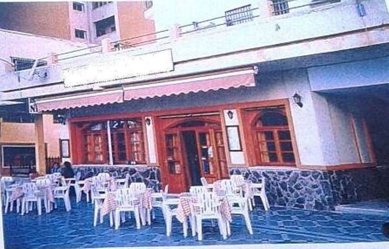  Commercial property in Torremolinos, Spain No. 225974