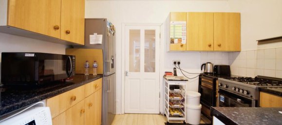 2 bedrooms Apartment in London, United Kingdom No. 11648 6