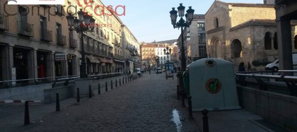 18m² Garage in Segovia, Spain No. 26419 8