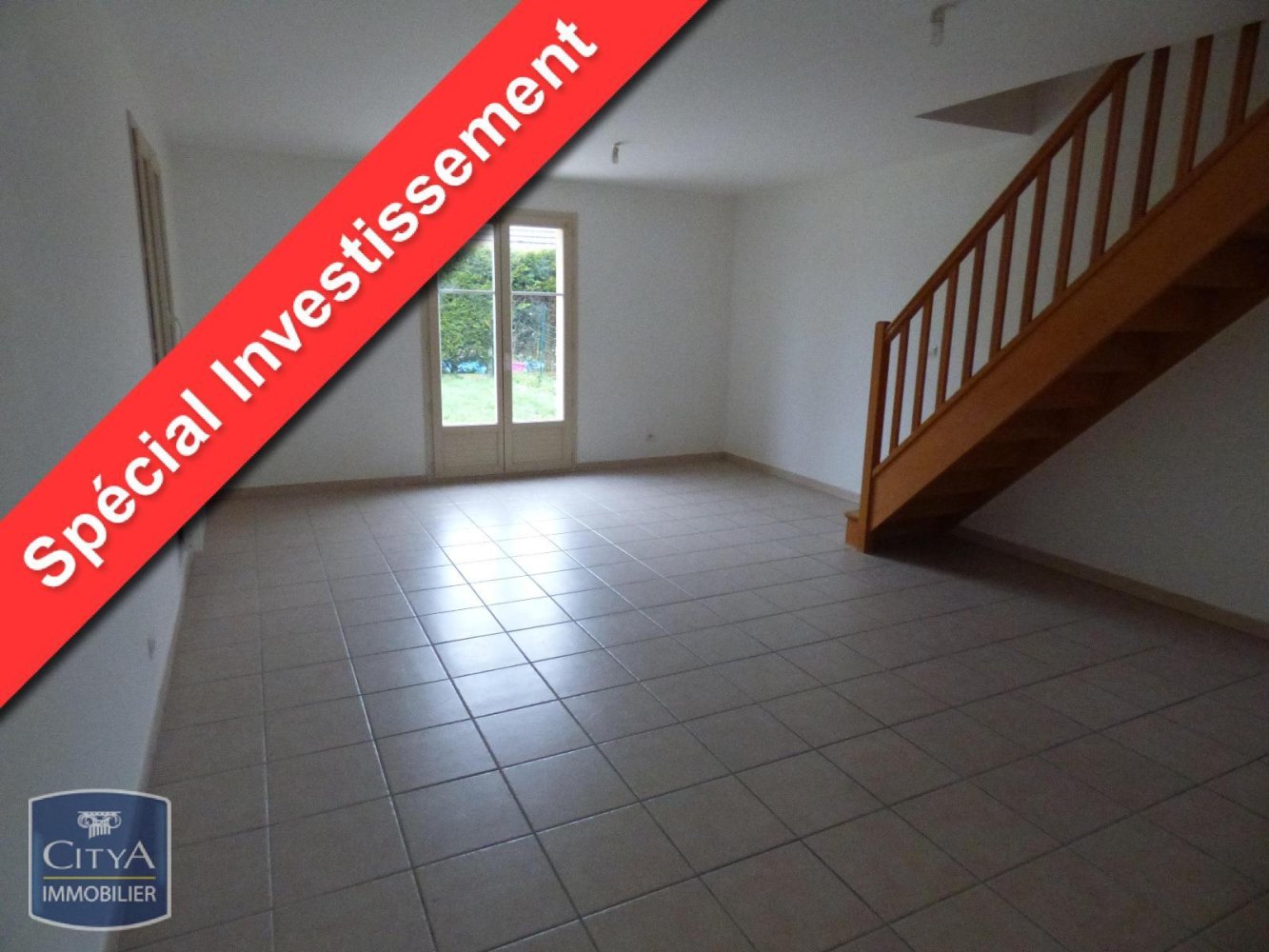 2 bedrooms House in Estissac, France No. 40897