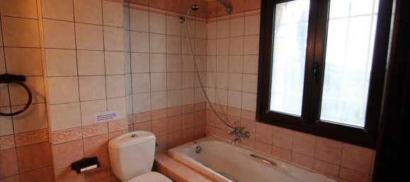 4 bedrooms Villa in Corfu, Greece No. 5341 16