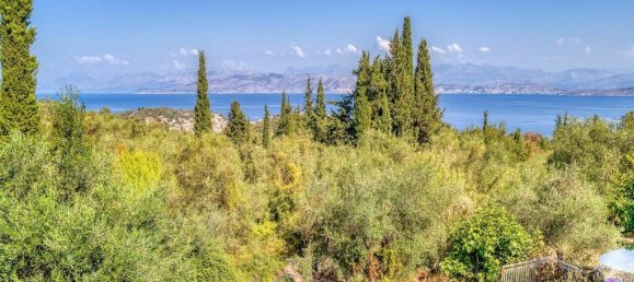 4 bedrooms Villa in Corfu, Greece No. 5341 3