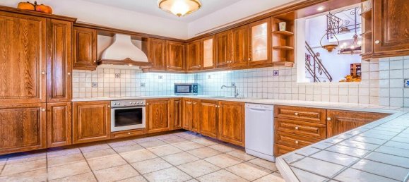 4 bedrooms Villa in Corfu, Greece No. 5341 8