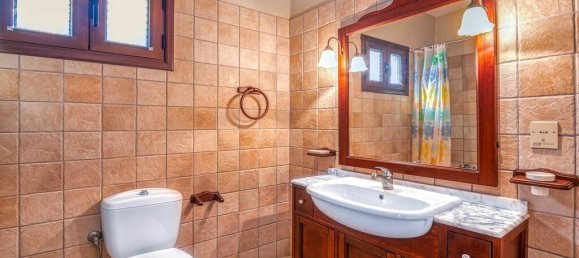 4 bedrooms Villa in Corfu, Greece No. 5341 15