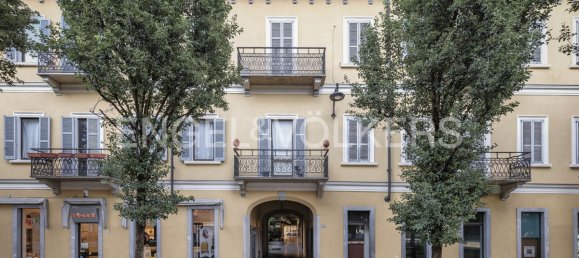 3 bedrooms Penthouse in Busto Arsizio, Italy No. 286085 16