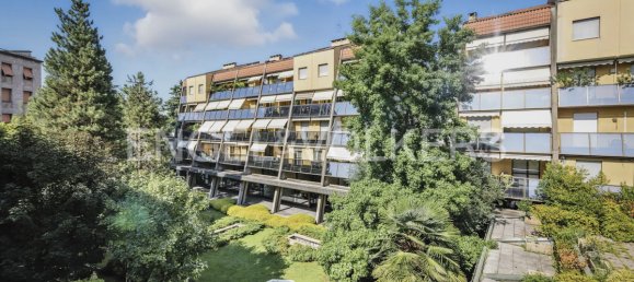 3 bedrooms Penthouse in Busto Arsizio, Italy No. 286085 7