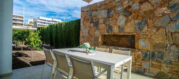 4 غرف نوم منزل في Alicante, Spain رقم 185962 16