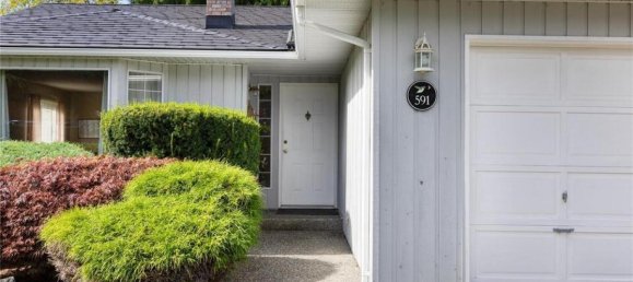 3 bedrooms House in British Columbia, Canada No. 1147 10