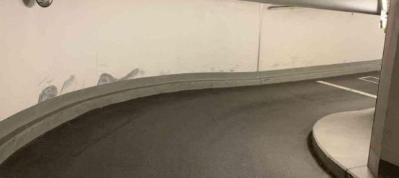 10m² Parking in Paris, France No. 122917 2