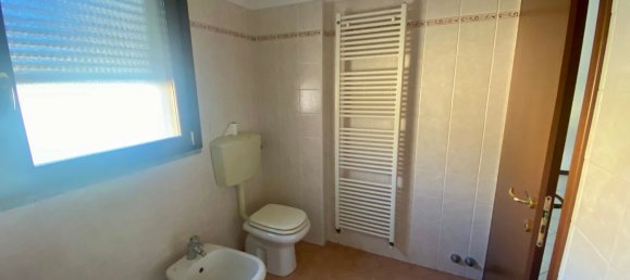 Квартира с 2 спальнями в Ченто, Италия № 355146 35