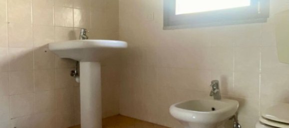 Квартира с 2 спальнями в Ченто, Италия № 355146 24