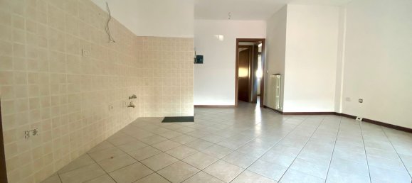 Квартира с 2 спальнями в Ченто, Италия № 355146 4