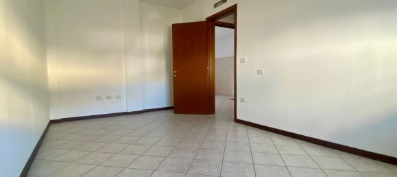 Квартира с 2 спальнями в Ченто, Италия № 355146 32