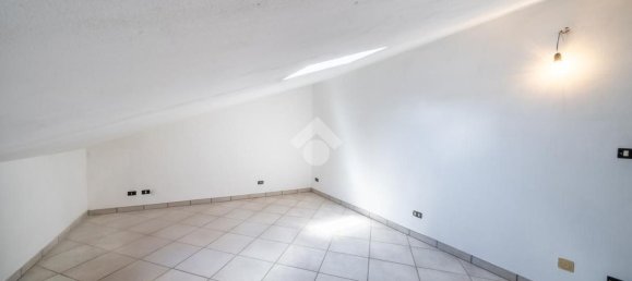 Дом с 7 комнатами в Формиджине, Италия № 24242 36