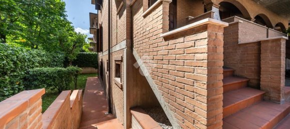 Дом с 7 комнатами в Формиджине, Италия № 24242 7