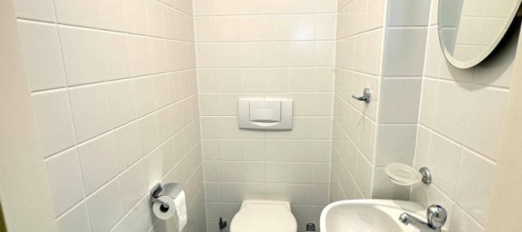 4غرفة عقار تجاري في Hernals, Austria رقم 18550 28