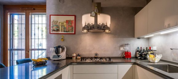 5 غرف نوم فيلا في Pecetto Torinese, Italy رقم 363166 17