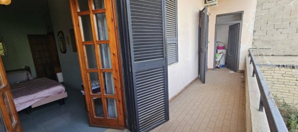 4 rooms Apartment in San Giuseppe Vesuviano, Italy No. 118613 16