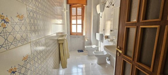 4 rooms Apartment in San Giuseppe Vesuviano, Italy No. 118613 31