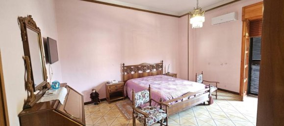 4 rooms Apartment in San Giuseppe Vesuviano, Italy No. 118613 21