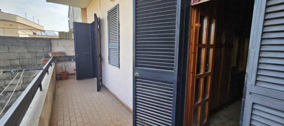 4 rooms Apartment in San Giuseppe Vesuviano, Italy No. 118613 17