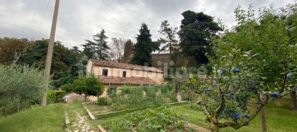 Villa de 4 dormitorios en Vallefoglia, Italy No. 287495 4