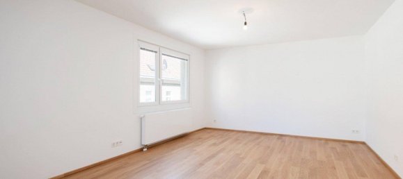 Studio in Rudolfsheim-Funfhaus, Austria No. 21991 3