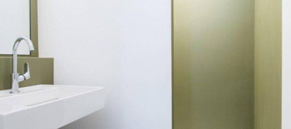 Studio in Rudolfsheim-Funfhaus, Austria No. 21991 9